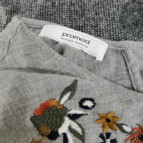 Promod Embroidered Top - Medium - Picture 6 of 8